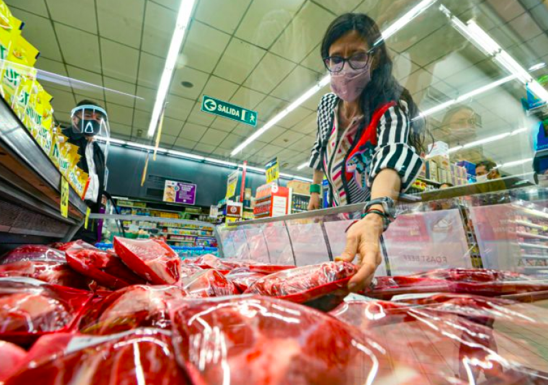 Carne: formalizan el cierre de las exportaciones